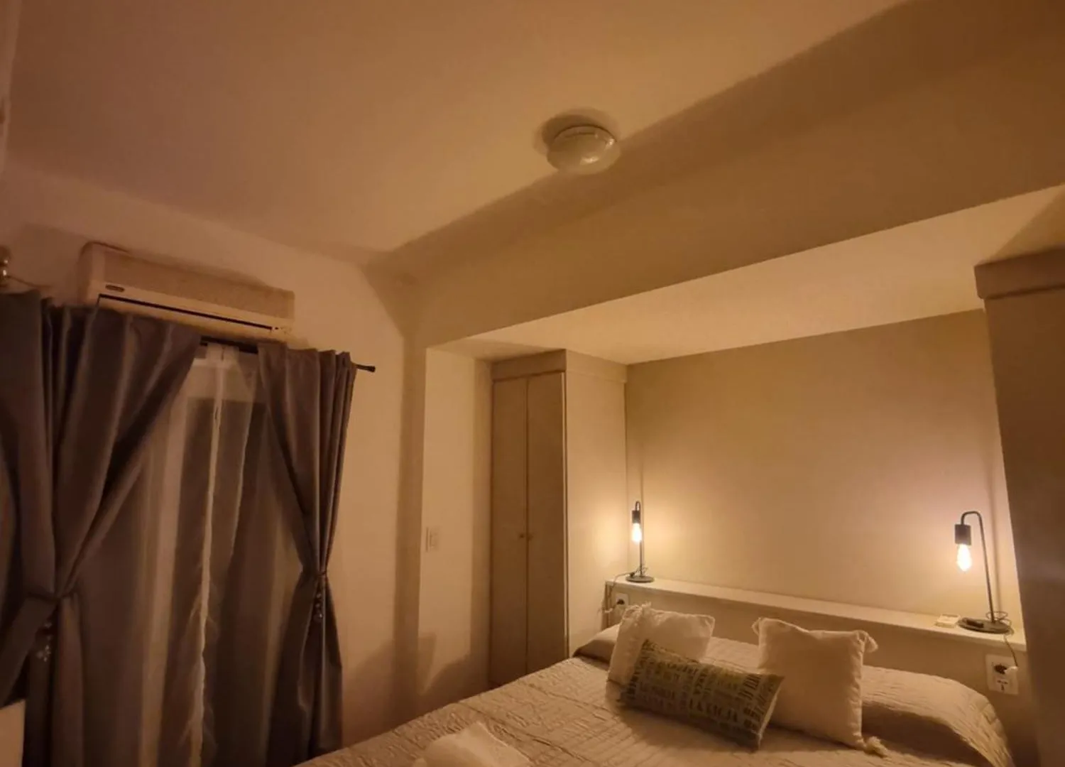 Casa Vimont Con Cochera Propia Mendoza